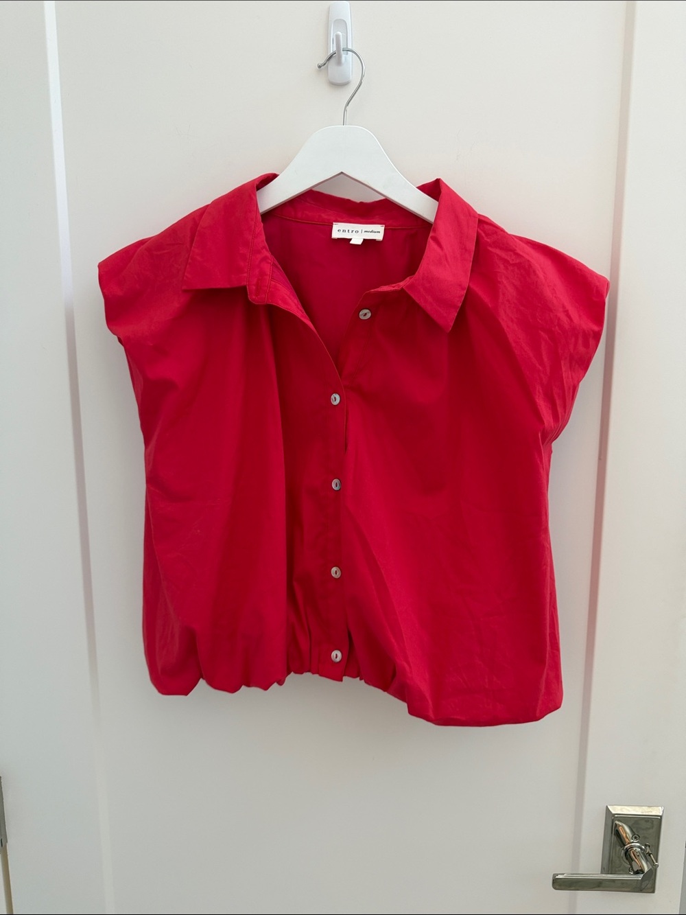 entro Bright Red Short-Sleeve Button-Front Blouse